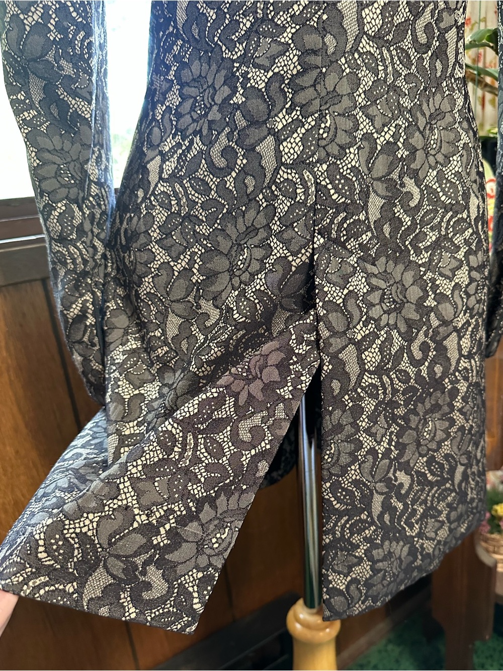 Bisou Bisou • Y2K Vintage Lace Long Line Tailored Jacket - Picture 12 of 16